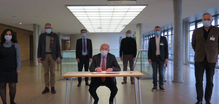 Uniklinikum Würzburg und Klinik Kitzinger Land: Gemeinsam gegen Antibiotikaresistenzen