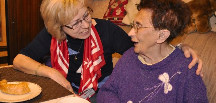 Zeit und Zuwendung für Senioren – Ehrenamtliche für Malteser Besuchsdienstteam gesucht
