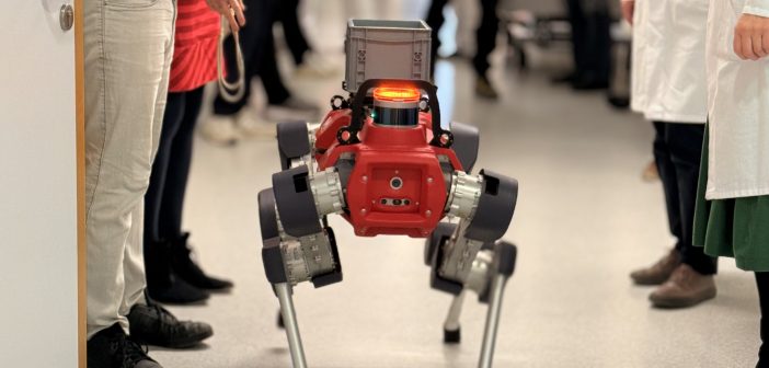 Das UKW ist auf den Roboterhund gekommen